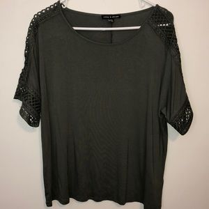 Cable & Gauge Blouse. Size Large